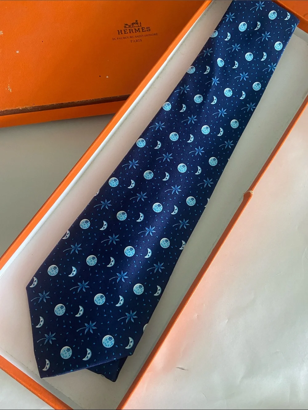 HERMÉS 7804 FA Whimsical Navy Blue Berry Silk Tie Crescent Moon Star Palm New